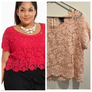 Torrid‎ floral design lace top